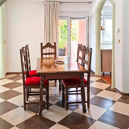 Gorgeous In With Wifi Apartment
